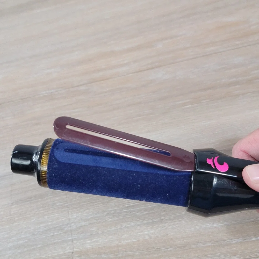 Remington Smart Shaper Curling Iron Model W4100 Blue Velvet Flocked Barrel 1 ¹/4